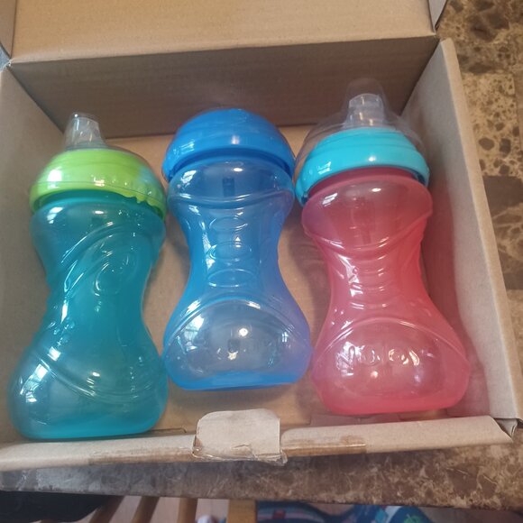 3 Nuby Cups New - Picture 2 of 2